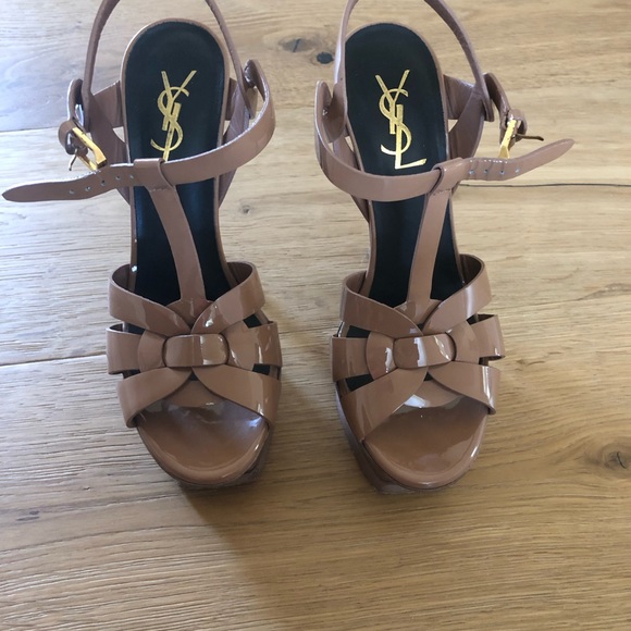 SOLD on another app - Picture 2 of 8